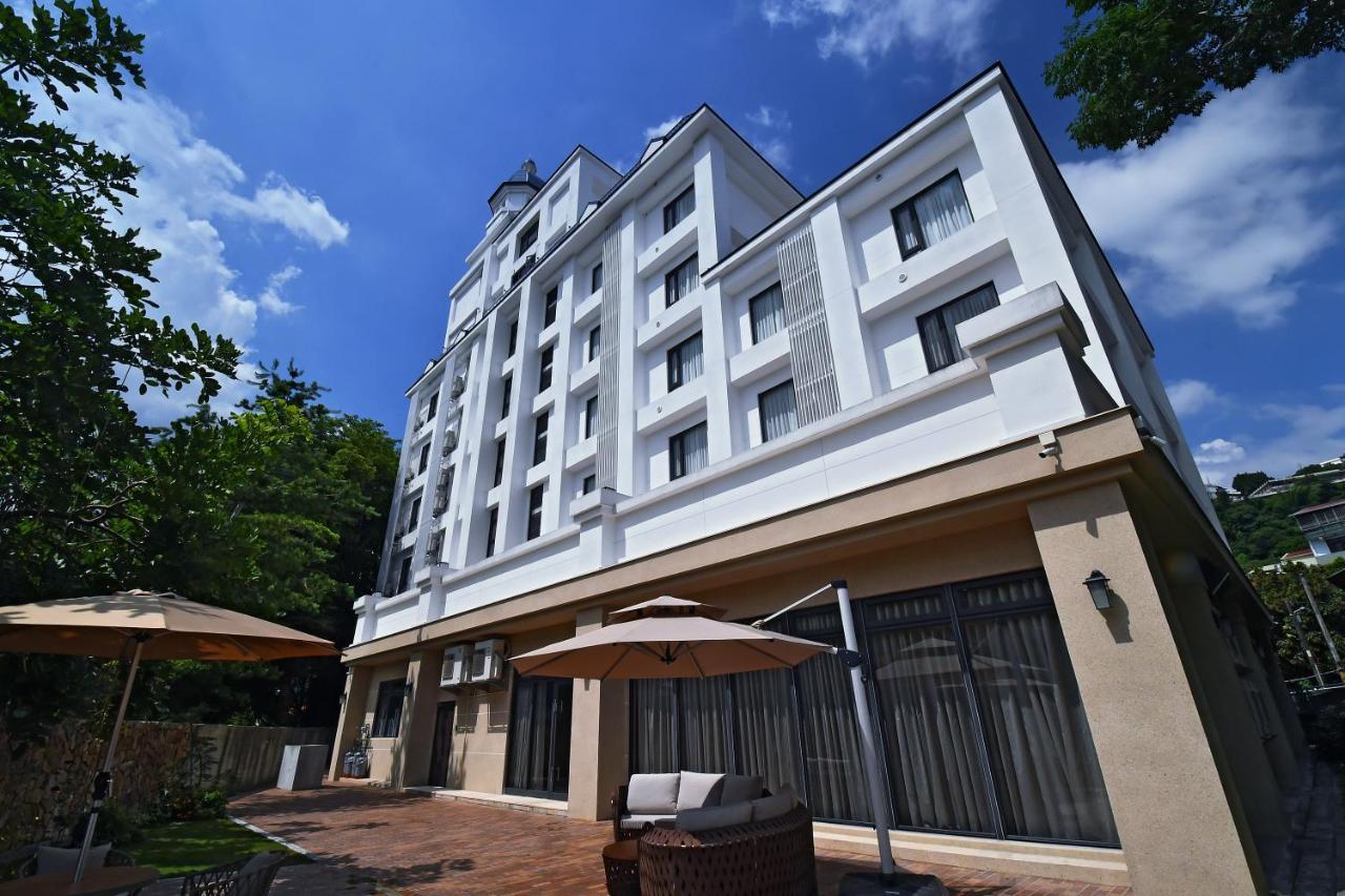 Fullon Poshtel - Shuili Hotel Exterior photo